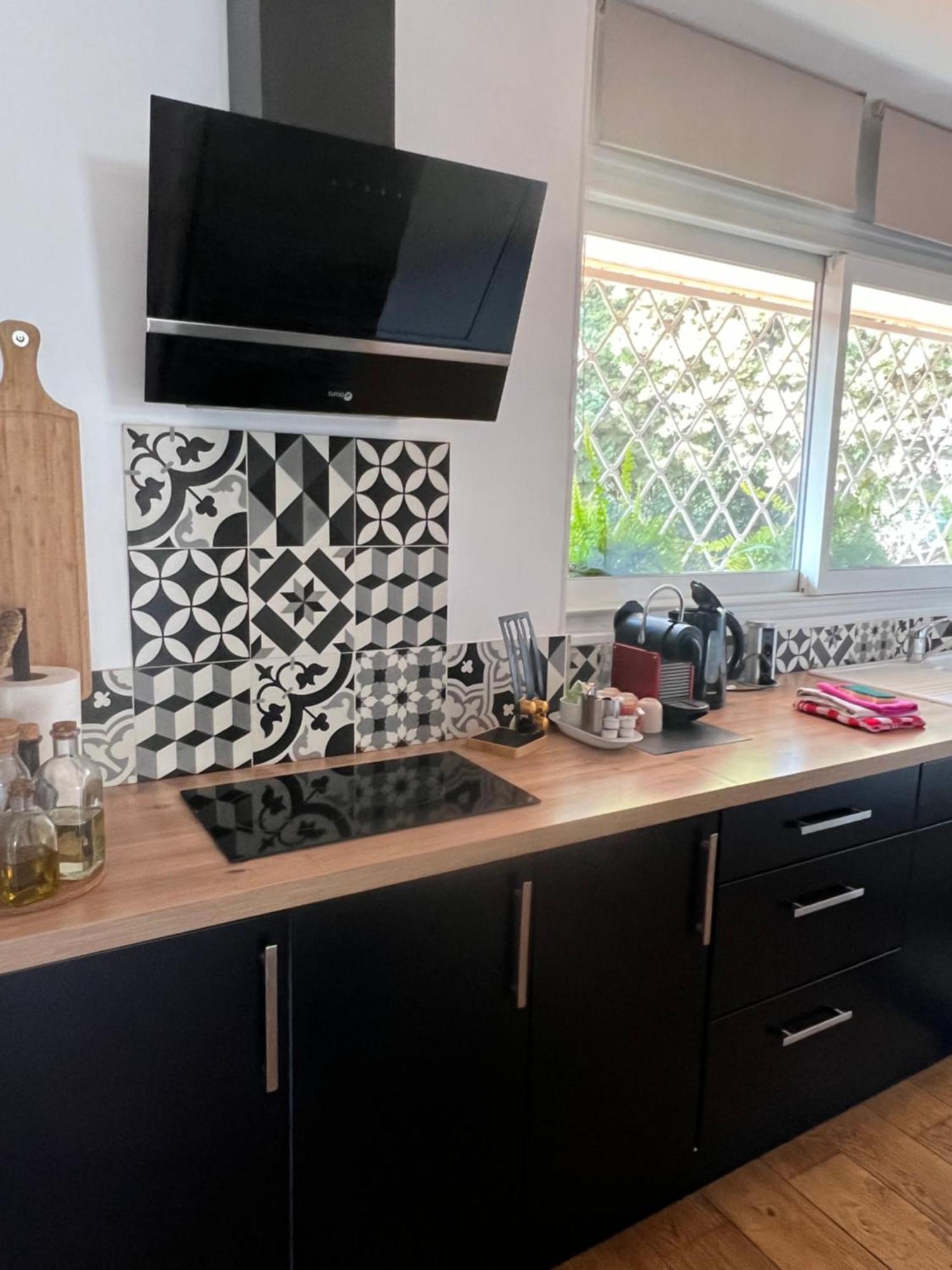 Magnifique Appartement A Cassis,Parking,2 Pas Du Port Exterior foto
