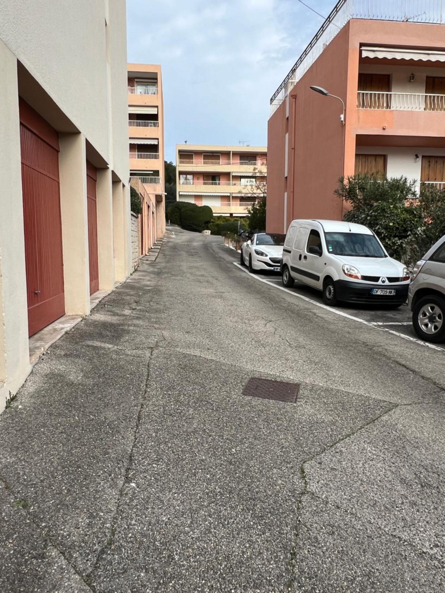 Magnifique Appartement A Cassis,Parking,2 Pas Du Port Exterior foto